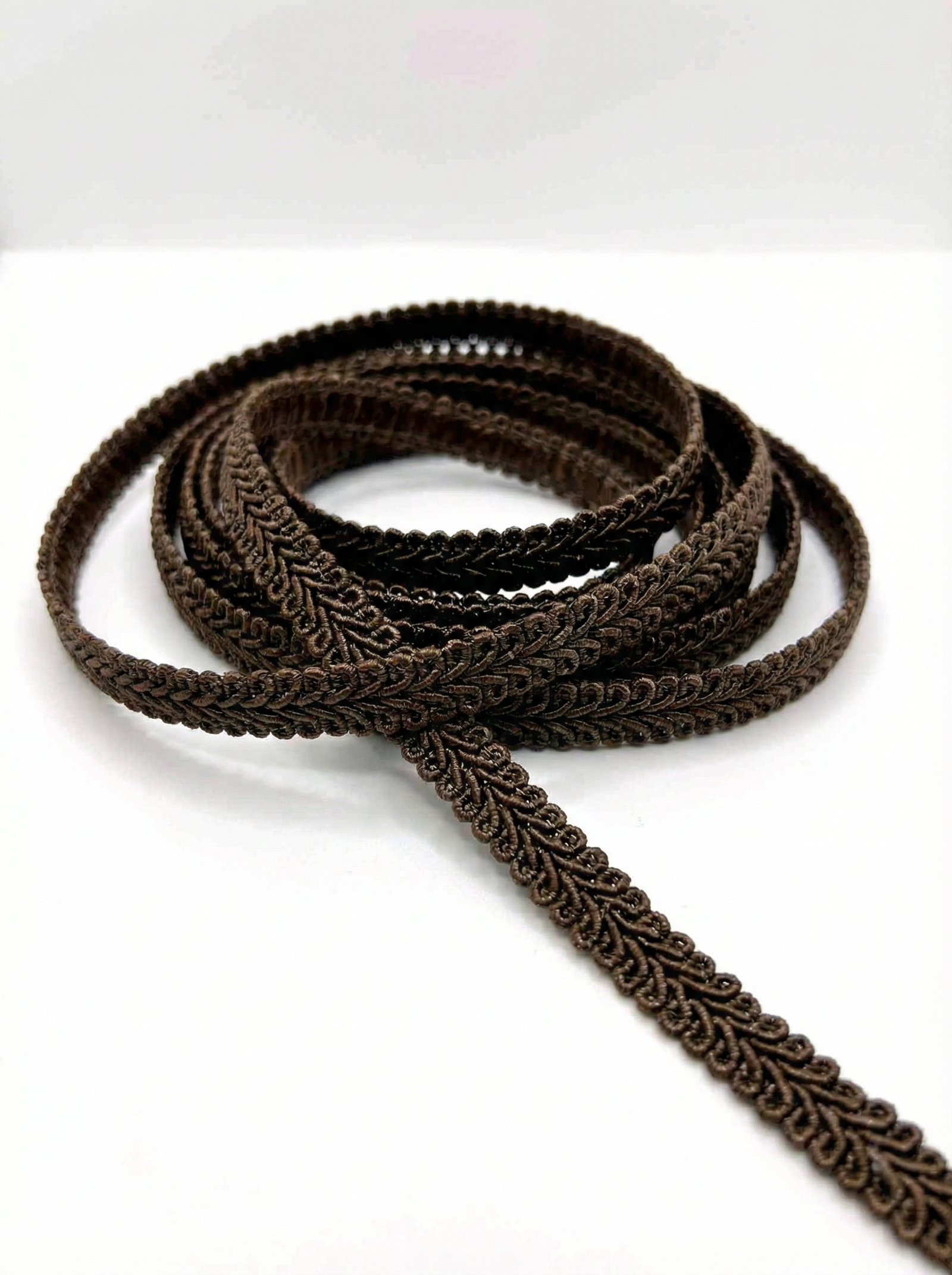 freepik__text1-sukurk-proffesionalia-nuotrauka-su-produktu-__34381 Siuvimo reikmenų akcijos