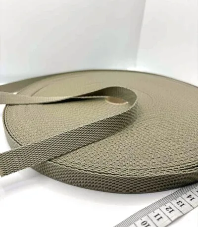 Siaura dvipusė diržinė juosta 15 mm – daireda.lt