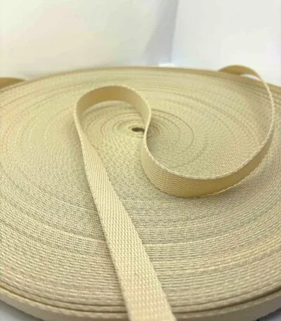 Diržinė juosta 1,5 cm – smėlio – daireda.lt