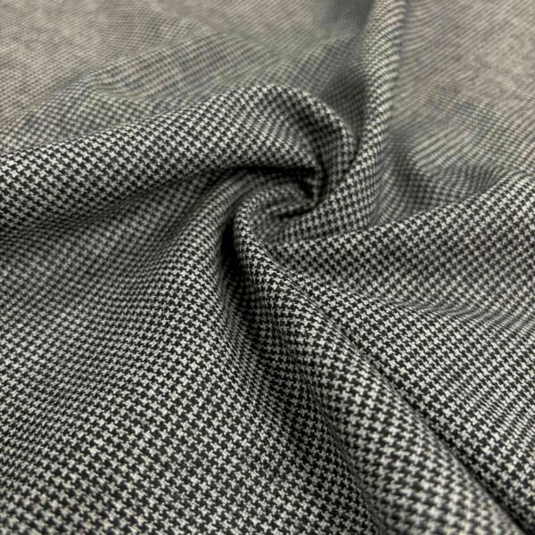 Smaulkaus rašto audinys su elastanu