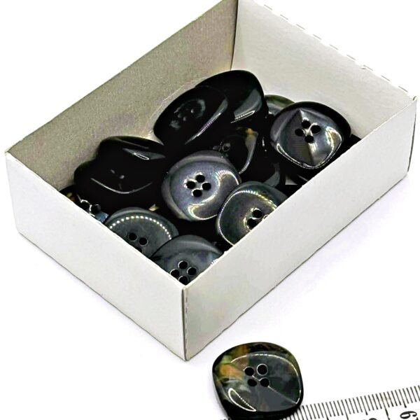 Plastikinė Saga (Sag-4)