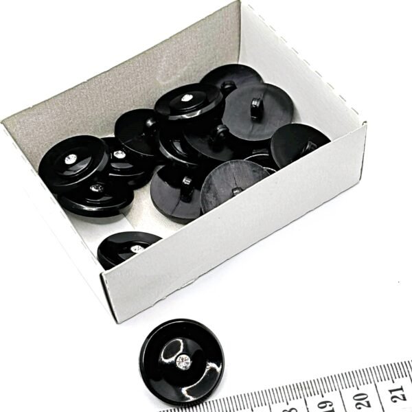 Plastikinė saga (Sag-40)