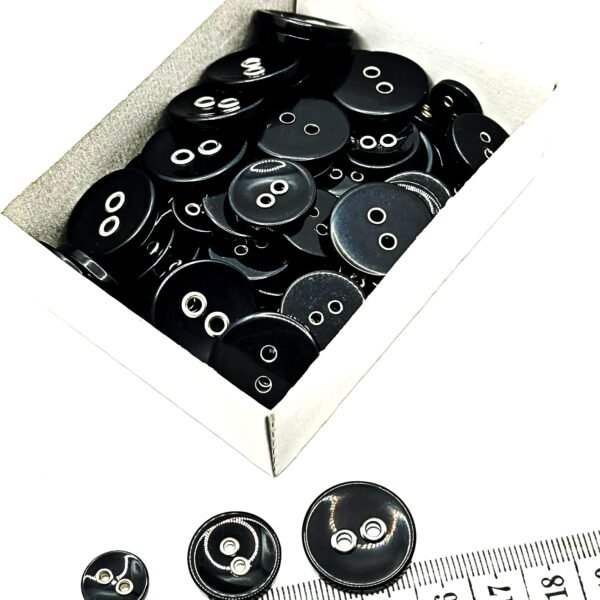 Plastikinė saga (Sag-63)