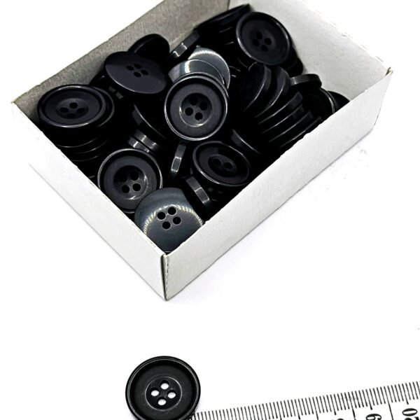 Plastikinė saga (Sag-75)