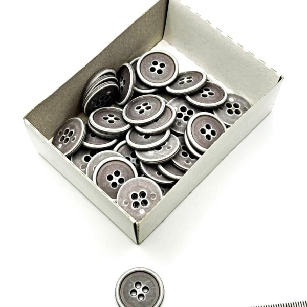 Plastikinė saga (Sag-84)