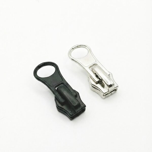 Užtrauktuko spynelė 7nr. atvirkštinė spiralė (2 spalvos)