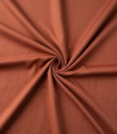 Atlasinis audinys plytinės spalvos – paviršiaus tekstūra