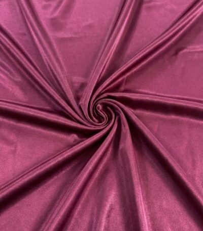 Blizgus atlasas audinys vyšninės spalvos