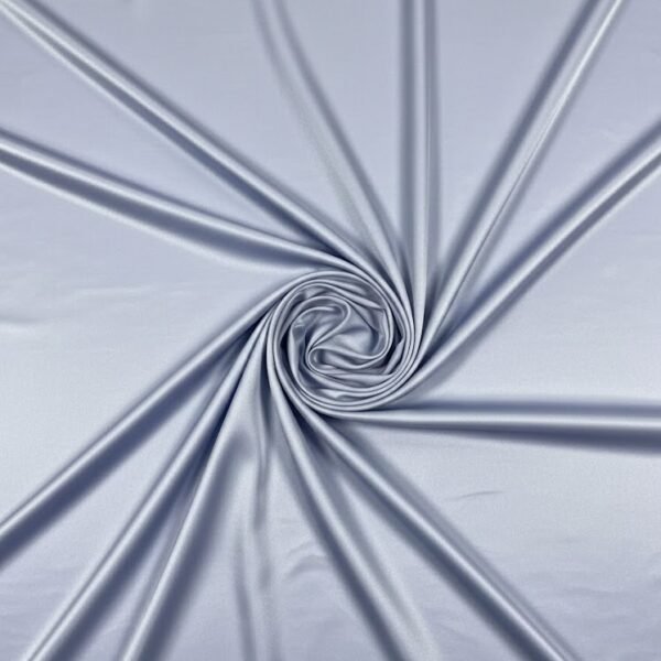 Blizgus dvipusis atlasas audinys šviesiai pilkos spalvos