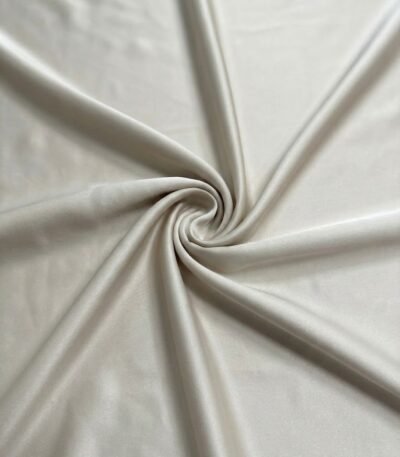 Dvipusis atlasinis audinys su švelniu blizgesiu iš abiejų pusių