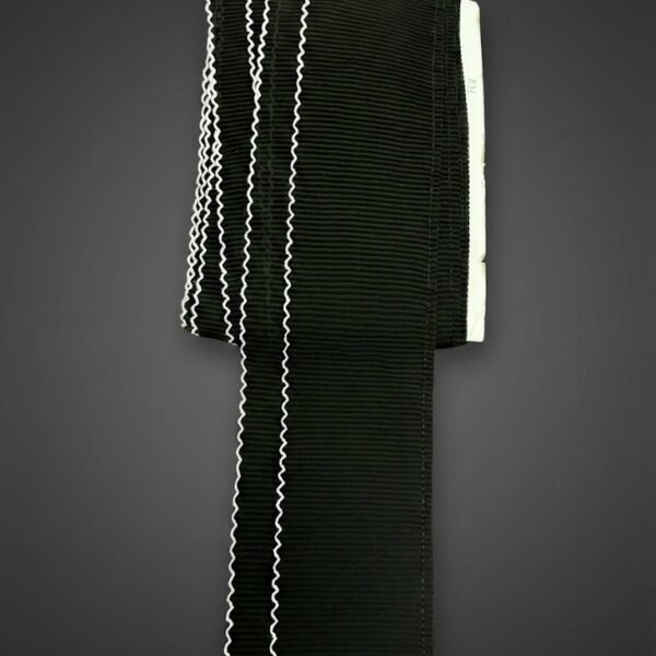 Elastinga juoda nėrinių juosta