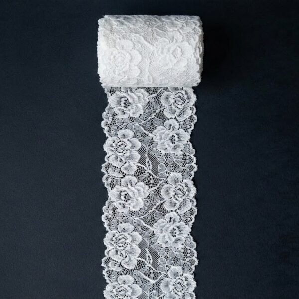 Elastinga nėrinių juosta 16 cm balta