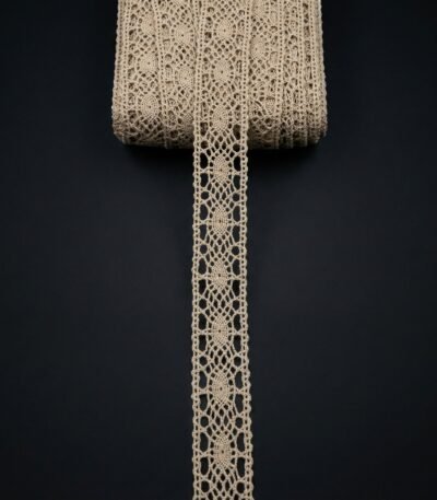 Natūrali ažūrinė nėrinių juostelė 4 cm pločio