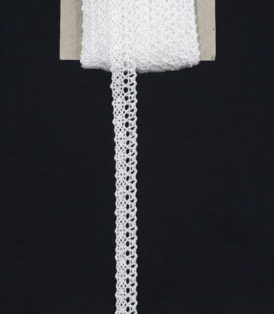 Nėrinių juostelė 2,5 cm balta ažūrinė medvilnė
