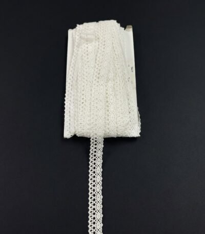 Nėrinių juostelė 2,5 cm pločio balta