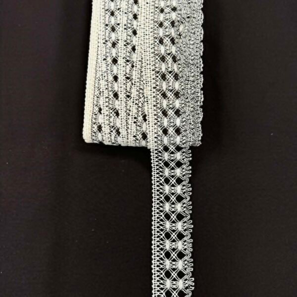 Nėrinių juostelė 5 cm geometrinio rašto