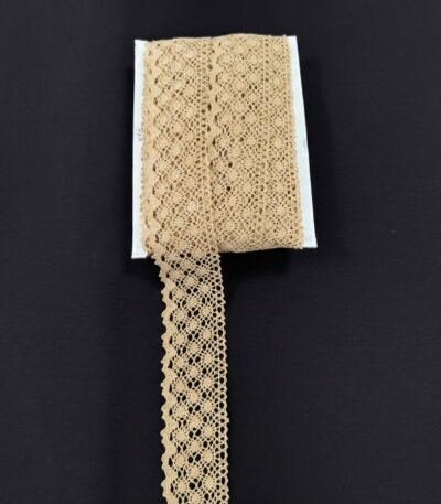 Nėrinių juostelė 6 cm natūralios medvilnės, ažūrinis raštas