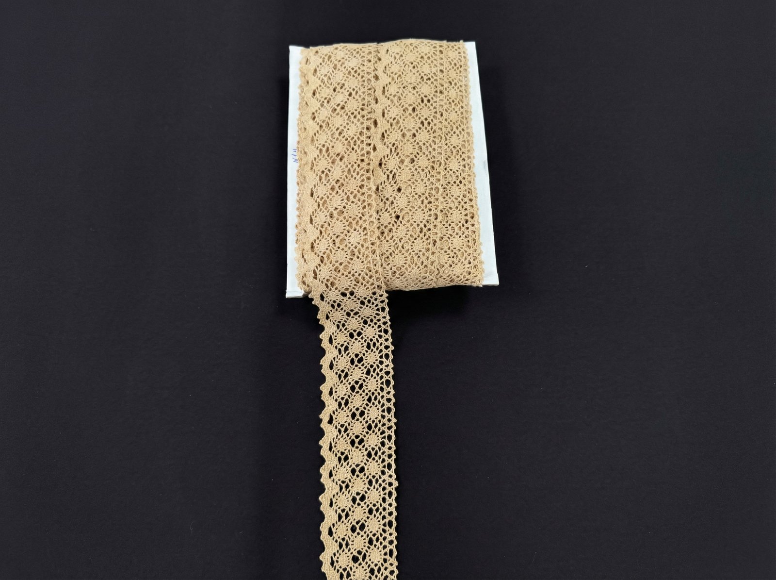 Nėrinių juostelė 6 cm natūralios medvilnės, ažūrinis raštas Nėrinių juostelė 6 cm natūralios medvilnės, ažūrinis raštas