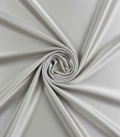 Storas šviesiai pilkas atlasas su švelniu blizgesiu