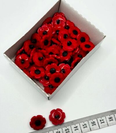 Vaikiška saga gėlytė 18 mm su koteliu plastikinė