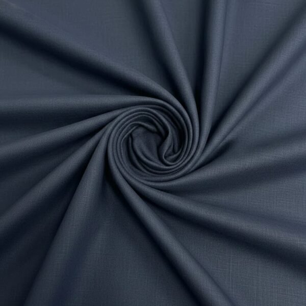 Vidutinio storio lininis audinys – 100 % linas, natūrali tekstūra