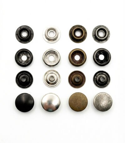 Įkalamos metalinės spaudės 15 mm iš nerūdijančio metalo