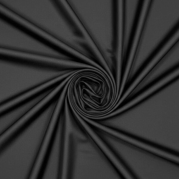 Juodas elastingas viskozės pamušalas 150 cm pločio