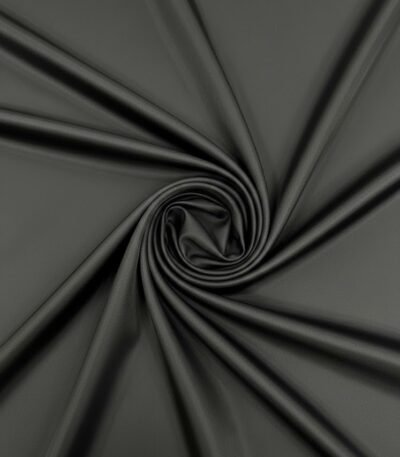 Juodas viskozės pamušalas su elastanu 140 cm pločio