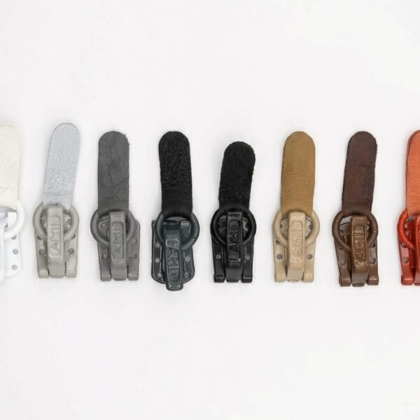 Metaliniai užsegimai kailiniams prisiuvami