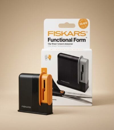 Fiskars žirklių galąstuvas tiesių ašmenų žirklėms