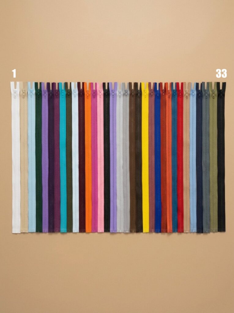 Traktoriniai plastikiniai užtrauktukai 40 cm, Nr. 5 – 33 spalvos
