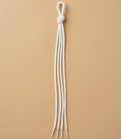Balti apvalūs batų raišteliai – 110 cm (1 pora)
