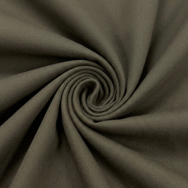 Storas medvilninis audinys – chaki, 100 % medvilnė, 150 cm
